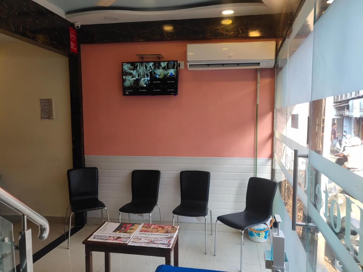 Hotel Golden Nest Popular Residency — Photos 1